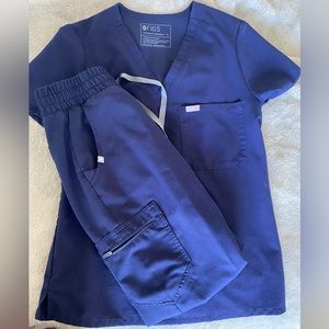 FIGS Blue scrub set